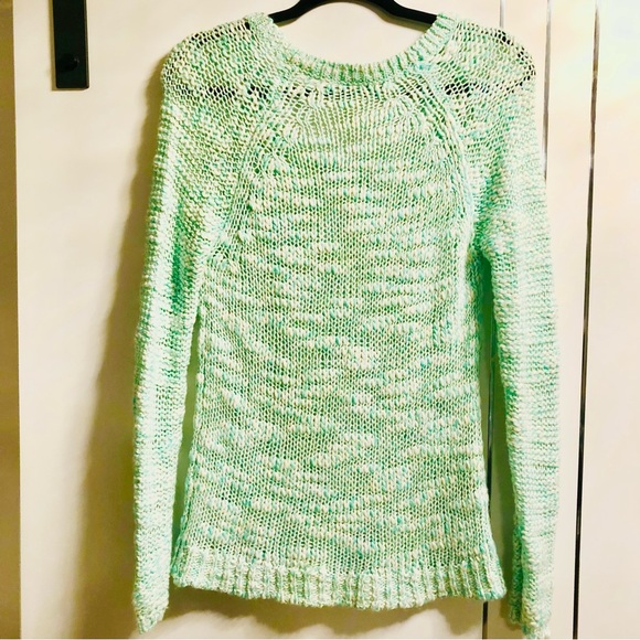 Aeropostale Size Medium Mint Green White Knit V-Neck Sweater - Picture 3 of 11